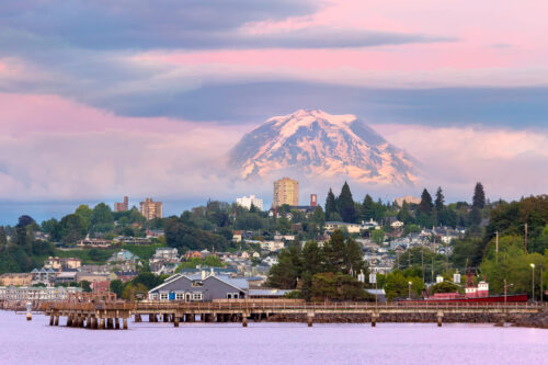 tacoma washington skyline with mount rainer